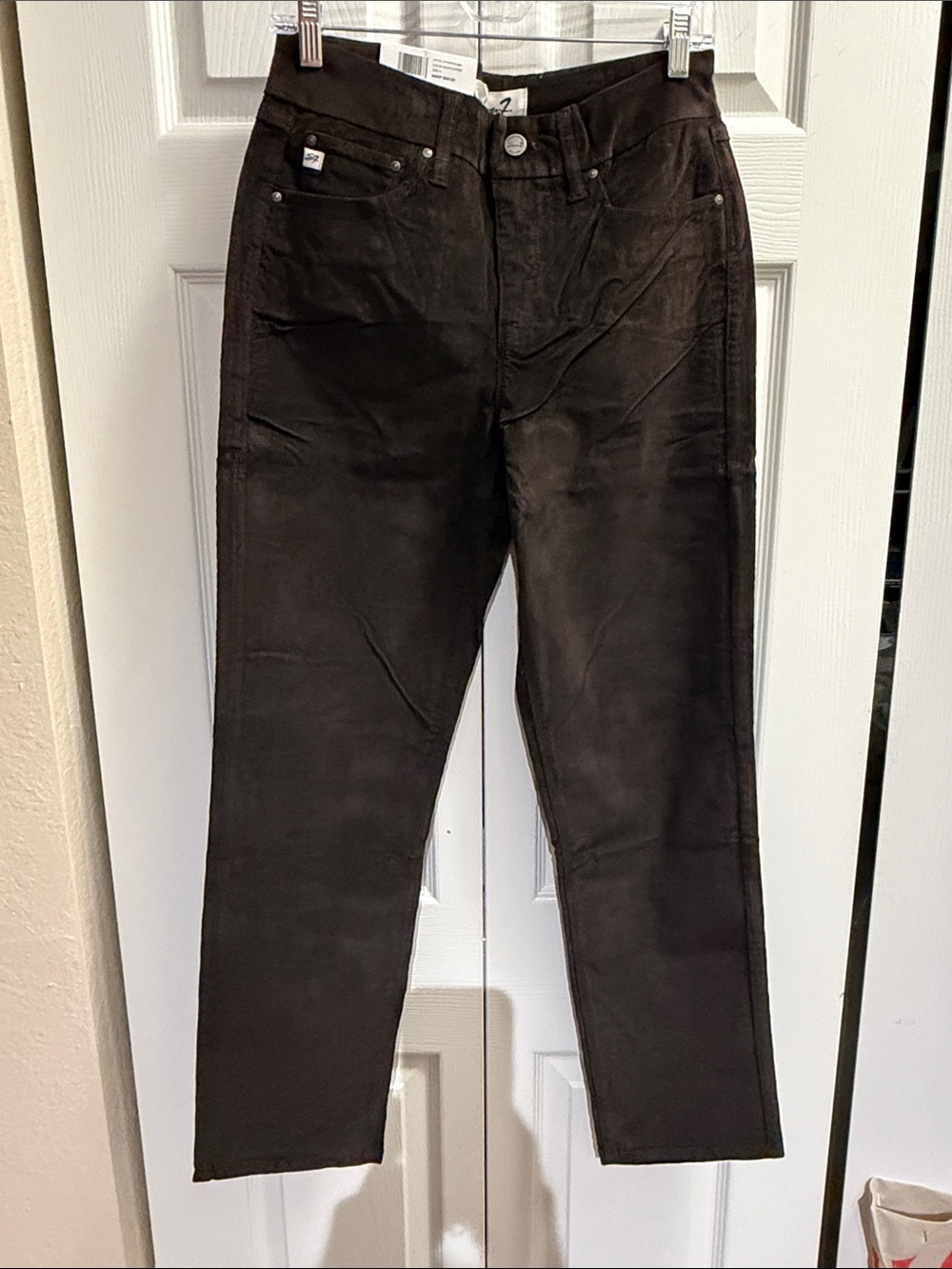 Seven7 women’s Straight Jeans in Black